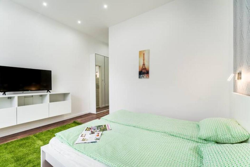 Hi-Bp Design Home Apartments In The Heart Of Boedapest Buitenkant foto