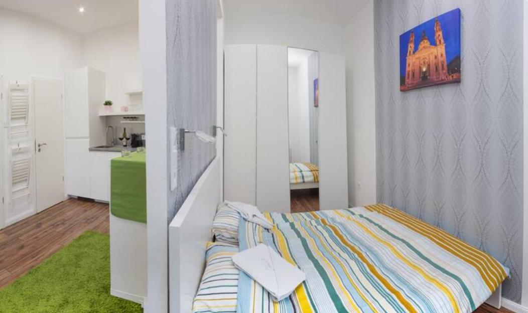 Hi-Bp Design Home Apartments In The Heart Of Boedapest Buitenkant foto