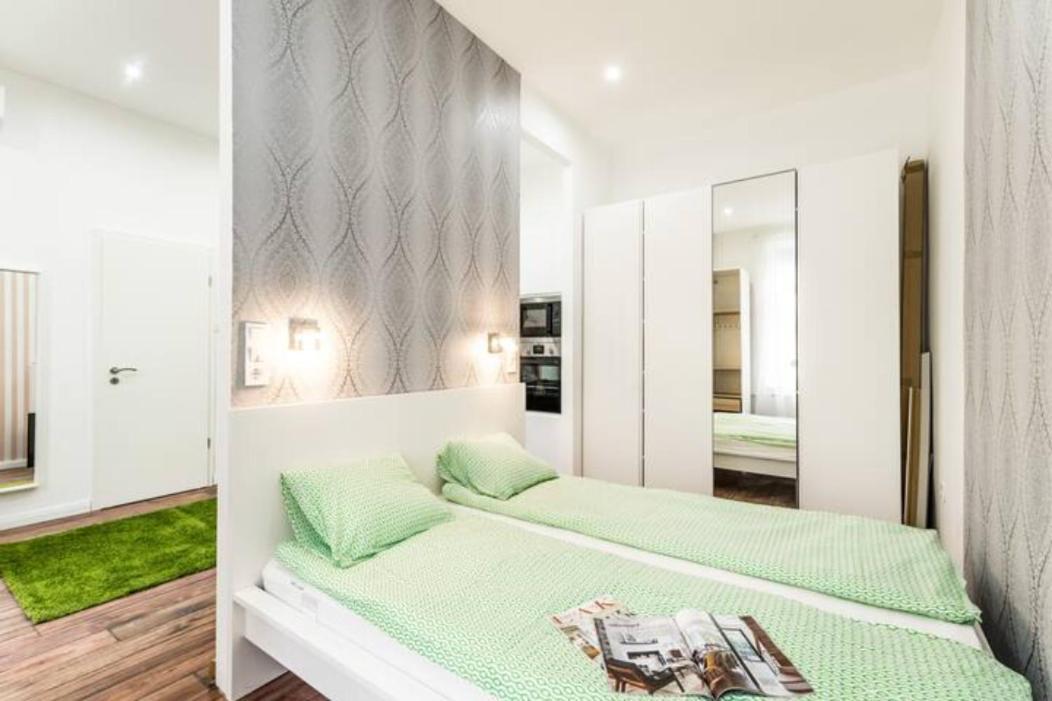 Hi-Bp Design Home Apartments In The Heart Of Boedapest Buitenkant foto