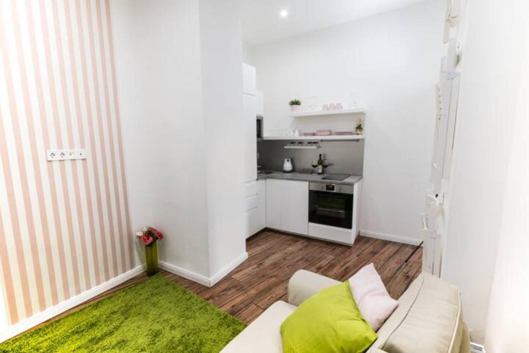 Hi-Bp Design Home Apartments In The Heart Of Boedapest Buitenkant foto